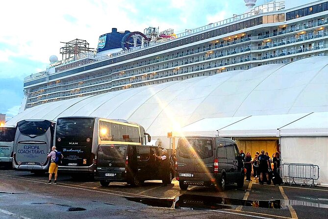 From Civitavecchia Cruise Port to FCO 1-8 People - Price and value for one to eight people