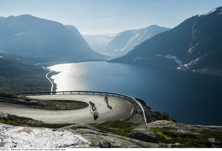 From Hellesylt: The Best of Geiranger Shore Excursion - The mountain road to Djupvatn