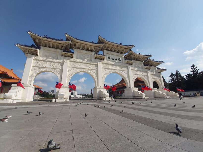 From Keelung: Private Taipei City Landmarks Shore Excursion - Who should book this day?