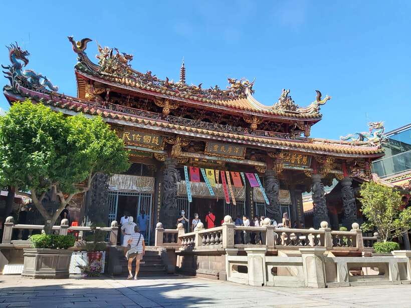 From Keelung: Private Taipei City Landmarks Shore Excursion - What the $608 price means