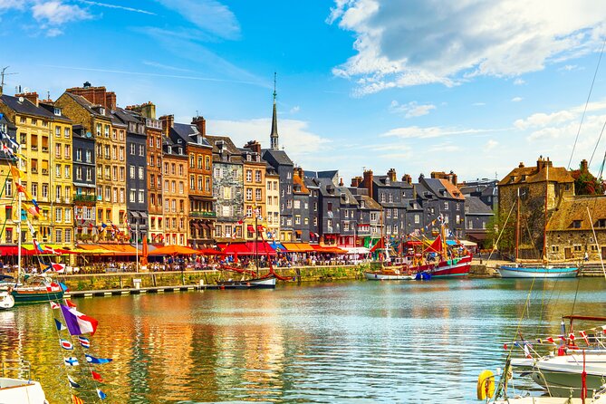 From Le Havre Breathtaking Honfleur and Deauville Shore Excursion - Deauville: A Quick Look at Normandy’s Stylish Coast