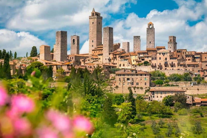 From Livorno: San Gimignano with Lunch and Tasting - San Gimignano in one carefully limited hour
