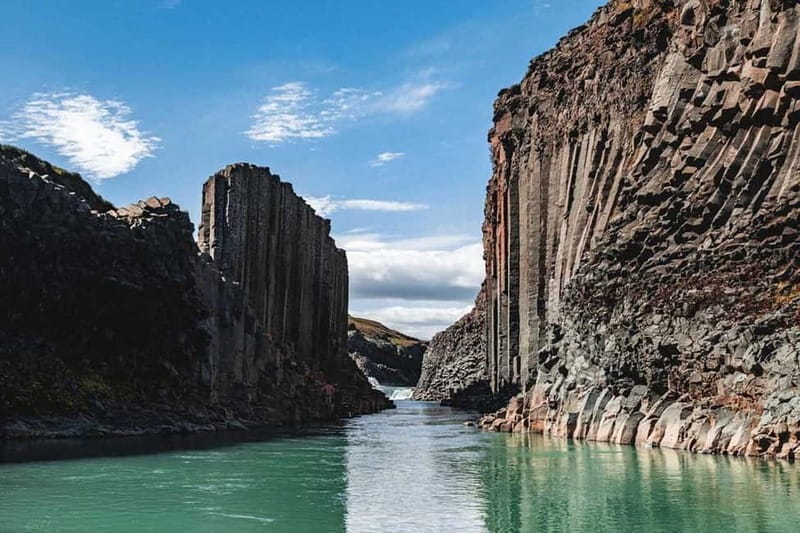 From Seydisfjordur: Studlagil Canyon Shore Excursion - The return route adds more than a simple drive back