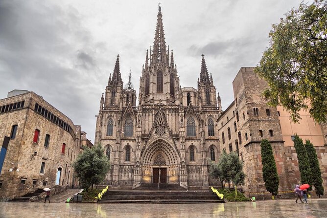 Full-Day Private Guided All Inclusive Barcelona Shore Excursion - Key points to know before booking