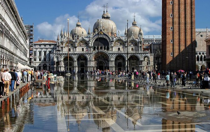 Grand Venice: Luxury Shore Excursion with Gondola from Ravenna - Key points before you book