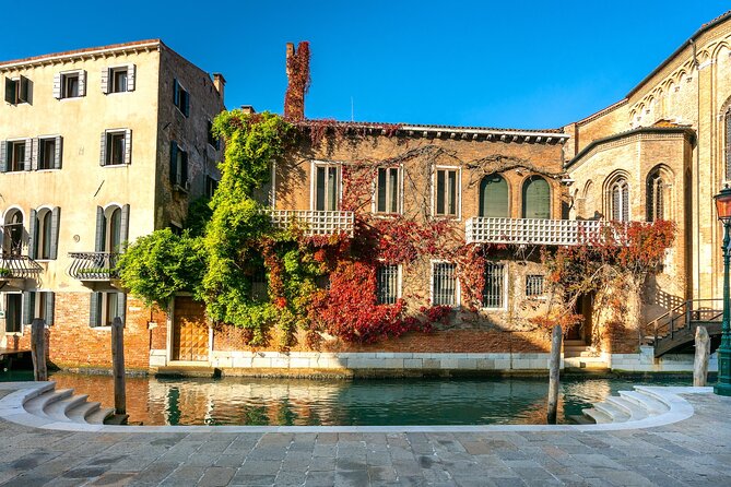 Grand Venice: Luxury Shore Excursion with Gondola from Ravenna - San Rocco and the Frari church
