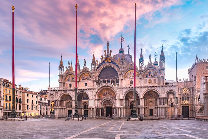 Grand Venice: Luxury Shore Excursion with Gondola from Ravenna - Rialto Market and the first real break