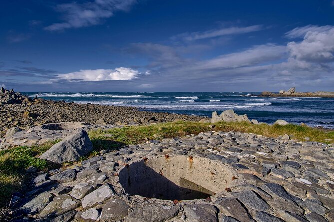 Guernsey: Half-Day Island Shore Excursion Tour - Finding Stand A after the tender ride
