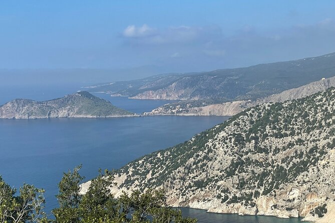 Guided Shore Excursion Tour in Myrtos Beach and Assos - Myrtos Beach: one hour beside Kefalonia’s famous water