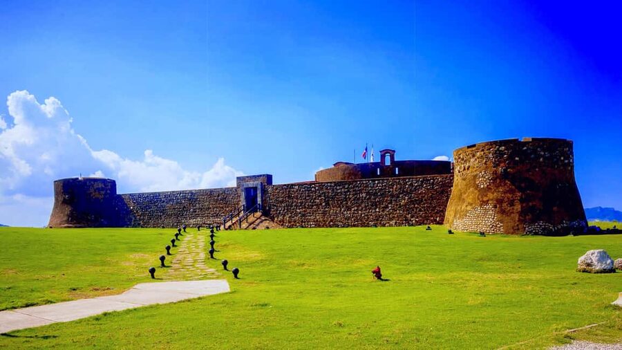 Half Day Cultura Tour of the City of Special for Cruise Ship - Starting at Amber Cove or Taino Bay