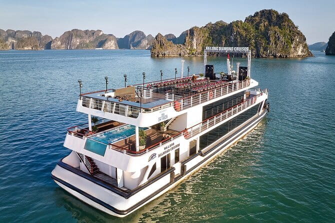 Halong Bay Shore Excursion 6 Hour Private Cruise from Cruise Port - Is $207 per person good value?