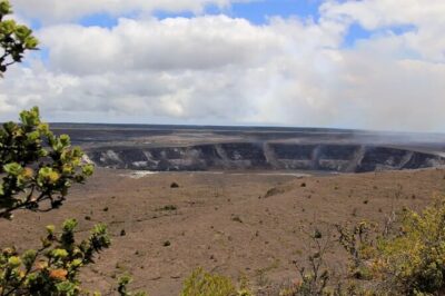 Hilo Cruise Ship Excursion: Volcanoes National Park Rainbow Falls