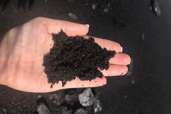 Hilo Shore Excursion: Volcano Safari Lava Caves & Black Sand - Lunch at a local market, not a prepaid meal