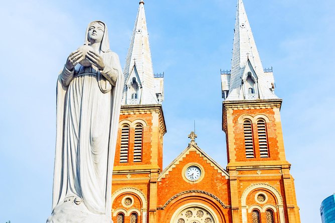 Ho Chi Minh City Shore Excursion: Private City Tour Including Cyclo Ride - A first look at Vietnam’s past