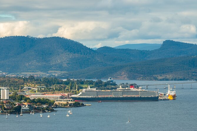 Hobart Shore Excursion: Hobart Attractions Bus - A 90-minute introduction built for cruise passengers
