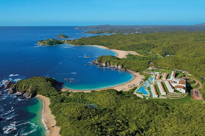 Huatulco Shore Excursion: Seven Bays Private Tour - Swimming, beaches, and coves
