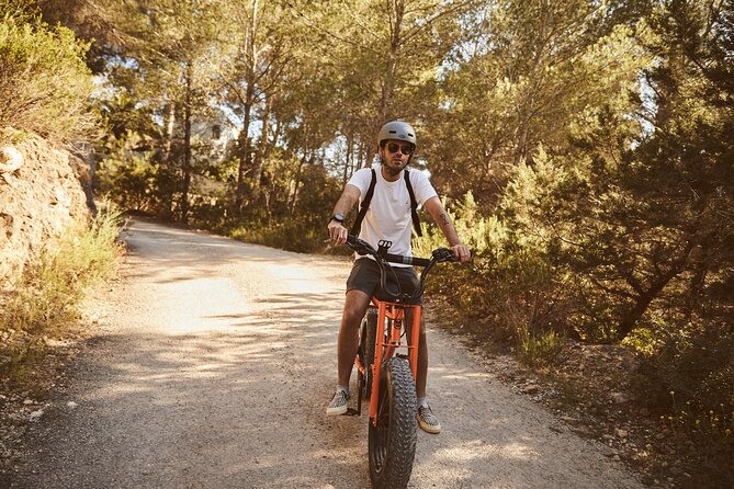 Ibiza cruise terminal E-bike delivery - Rental Adventure - Starting at Ibiza cruise terminal with your bike waiting