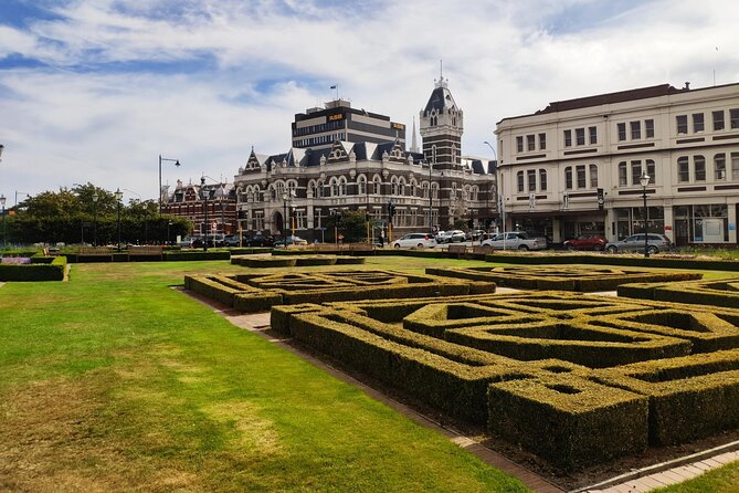 Iconic Shore Excursion: Dunedin City Highlights Tour - Olveston offers a quiet garden pause