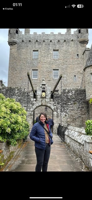 Invergordon: Cawdor Castle, Culloden, and Loch Ness Tour - Cawdor Castle, Macbeth, and a proper country-house visit