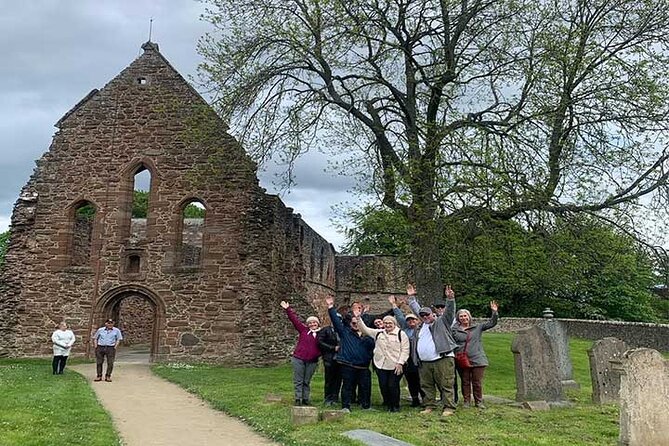 Invergordon Cruise Excursion PRIVATE Tour - Clava Cairns: stones, silence, and a prehistoric setting