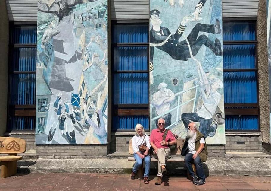 Invergordon: Hidden History Walking Tour With a Guide - Murals that tell Invergordon’s story