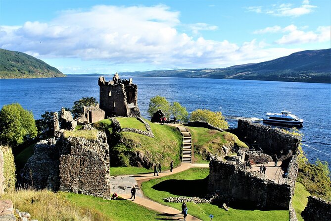 Invergordon Shore Excursion Highland Bucket List Tour - Great Glen Distillery and a taste of local spirits