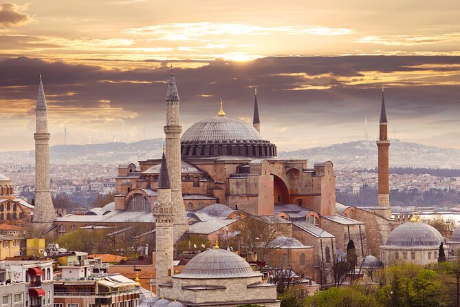 Istanbul Highlight Shore Excursion for Cruise Ship Passengers - Blue Mosque: the strongest included monument