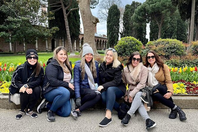 Istanbul Private / Mini Group Shore Excursions from Cruise port - The Blue Mosque requires the right clothing