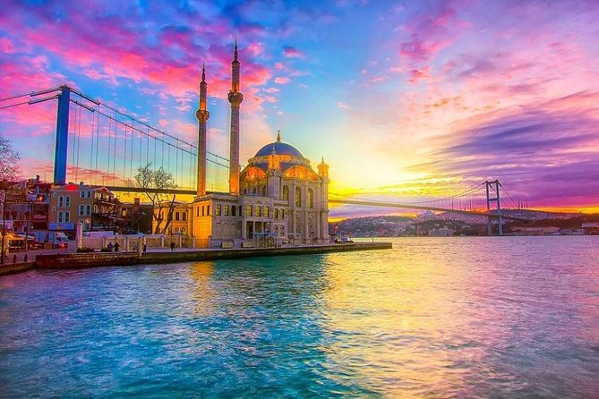 Istanbul Shore Excursion: Small-Group Bosphorus Cruise and Istanbul Egyptian Bazaar - Who will like this excursion most