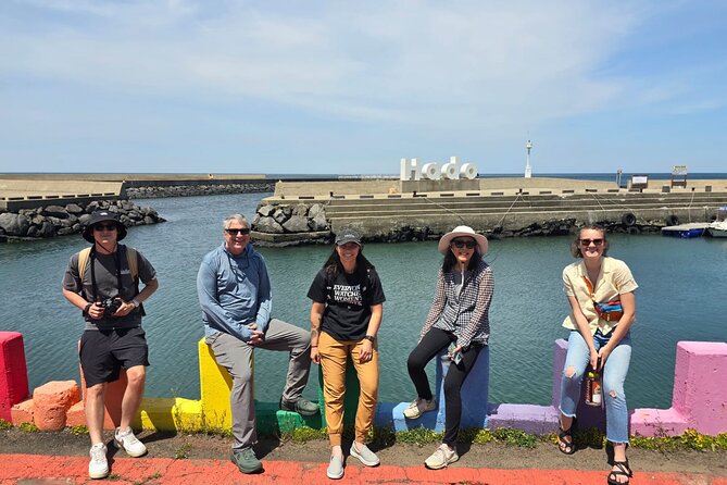 Jeju Private Day Tour with Jeju Cruise Terminal Pickup - Gwangchigi Beach: the best short photo stop