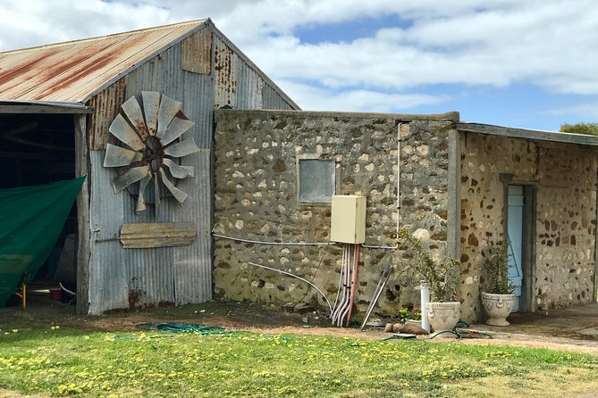 Kangaroo Island Shore Excursion Tasting Tour - For Cruise Ship Passengers Only - Kingscote: your one-hour lunch window