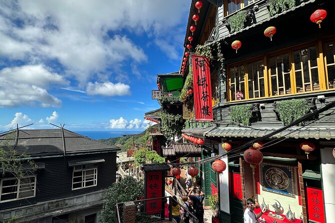 Keelung Shore Excursion: Jiufen & Shifen Sky Lantern Private Tour - Is $155 per person good value?