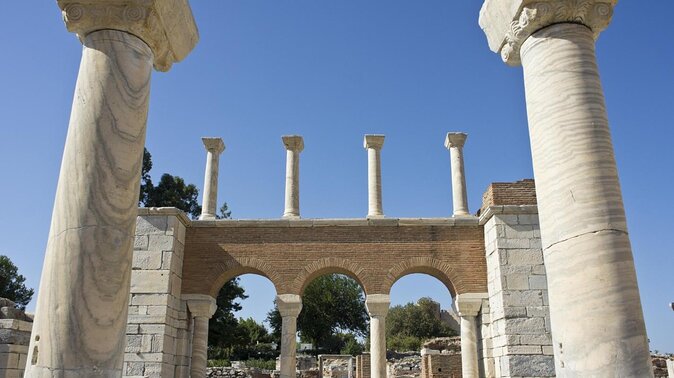 Kusadasi Shore Excursion: Private Tour to Ephesus including Basilica of St John and Temple of Artemis - Key points at a glance