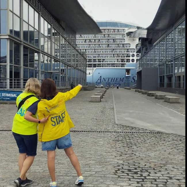 La Coruna: Sightseeing Bus Tour for Cruisers - Castle of San Antón: fortress, prison, and museum