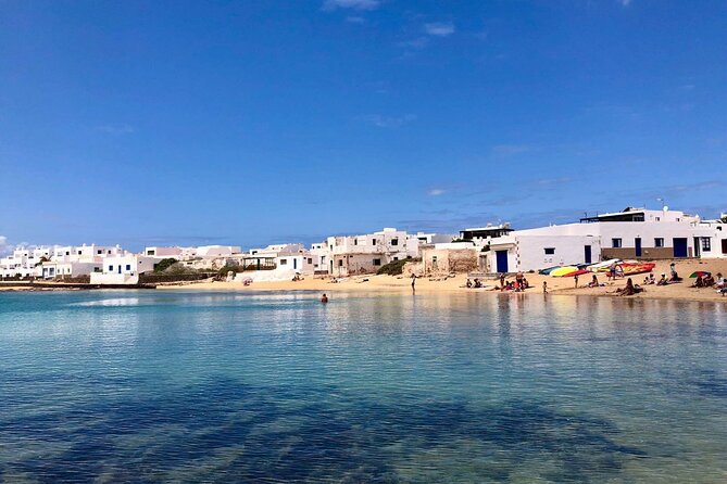 La Graciosa Island Tour for Cruise Passengers from Lanzarote - What lunch is really like