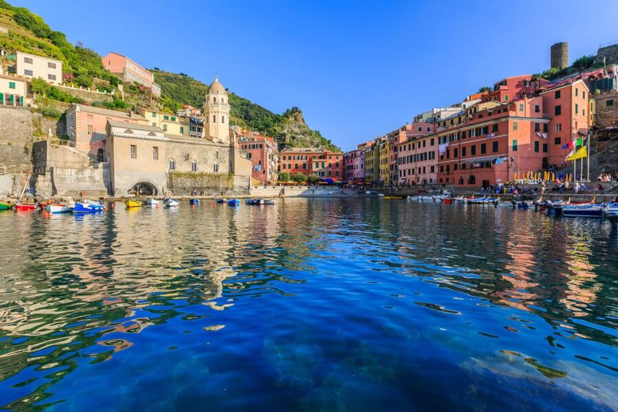 La Spezia: Cinque Terre Private Trip for Cruise Passengers - Monterosso and the chance to swim