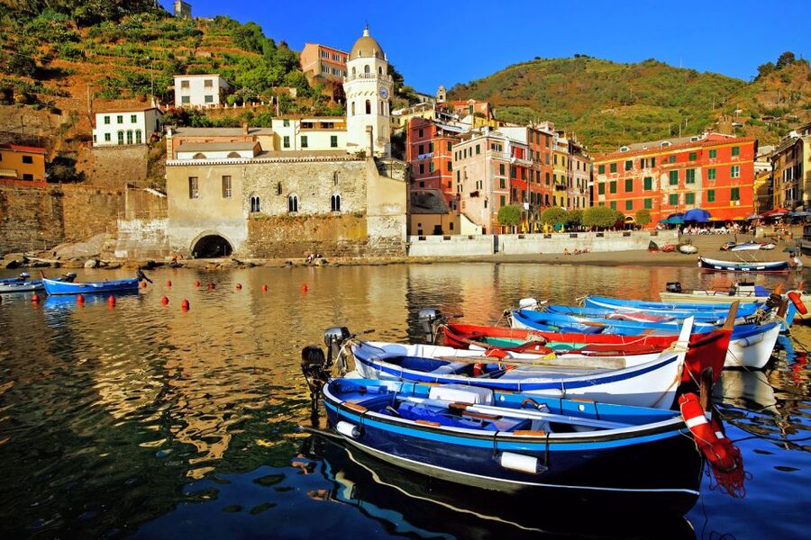 La Spezia: Cinque Terre Private Trip for Cruise Passengers - What the guide adds to the day