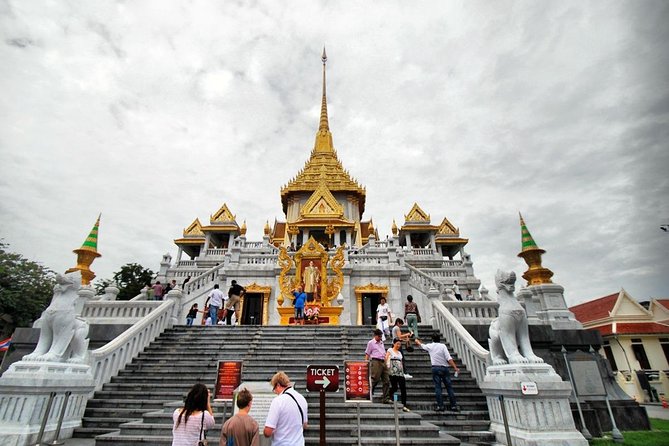 Laem Chabang Shore Excursion : Shopping, Massage & Food Tasting - Lunch, JJ Mall, and a Thai Massage