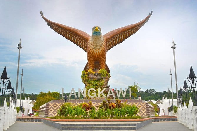 Langkawi Island Shore Excursions For Cruise Ship Traveler - SkyCab and Sky Bridge deliver the biggest views