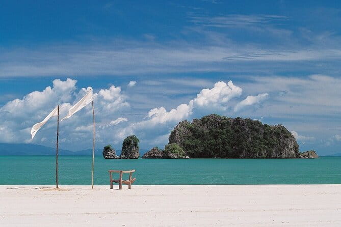 Langkawi Island Shore Excursions For Cruise Ship Traveler - Oriental Village is more than a transport stop