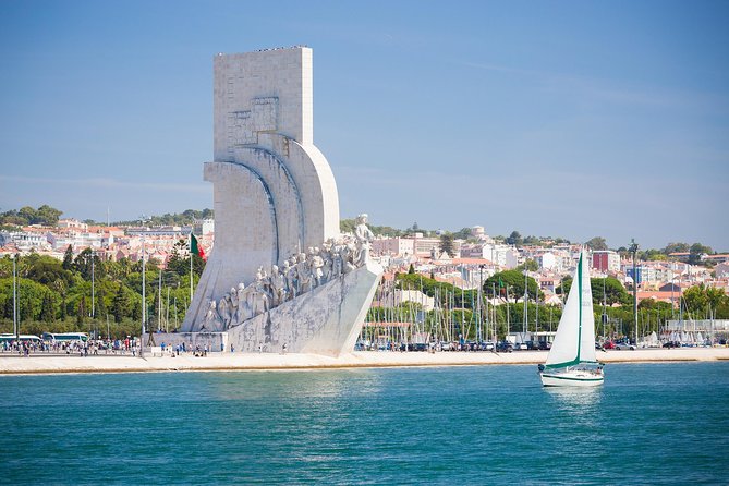 Lisbon Private Shore Excursion: City Tour by Minivan Including Food and Wine Tastings - What the private format really adds