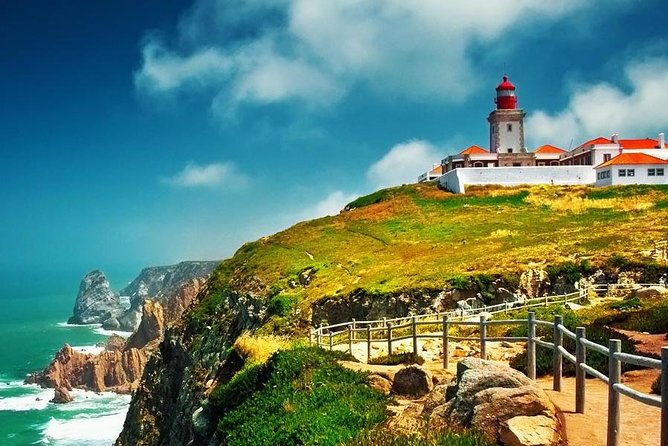Lisbon Shore Excursion: Private Day Trip to Sintra, Cascais and Estoril - Lunch with your own choice of restaurant