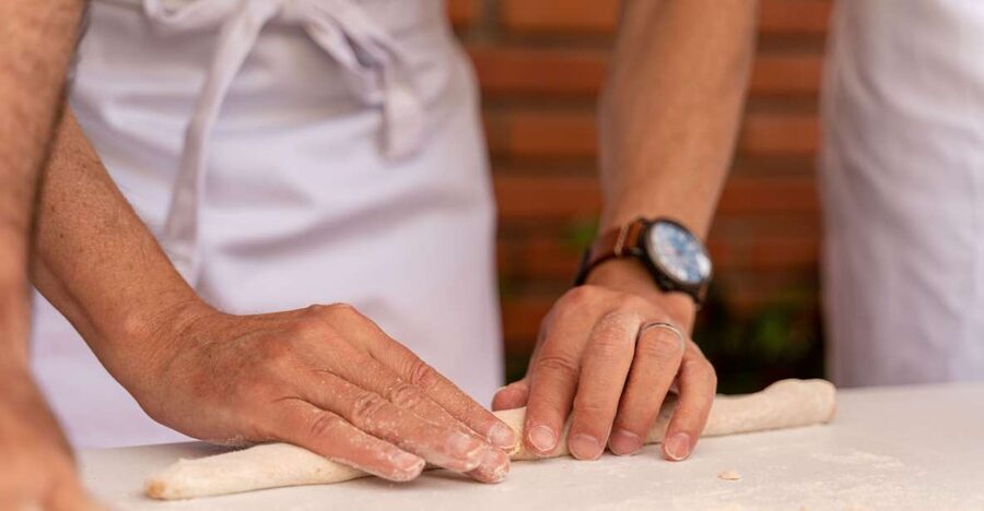 Livorno: Private Cooking Class at a Local's Home - Making fresh pasta from scratch