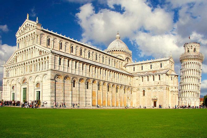 Livorno Shore Excursion: Pisa & Florence in One Day - Pisa’s Field of Miracles keeps the second city simple