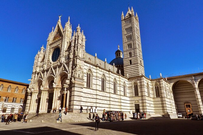 Livorno Shore Excursion: Private Day Trip to Siena and San Gimignano - Siena and Piazza del Campo