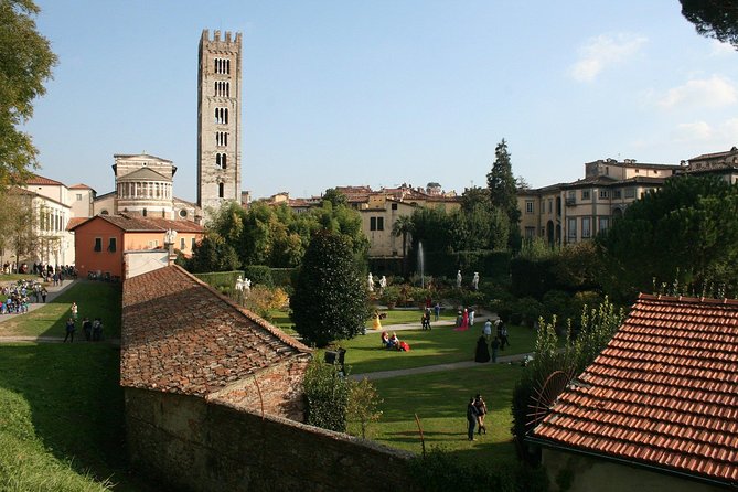 Livorno Shore Excursion to Lucca & Pisa optional Leaning Tower Ticket - Should you climb the Leaning Tower?
