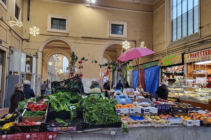 Livorno Street Food Tour: A Tasty Local Adventure - Torta di ceci, Livorno’s humble classic