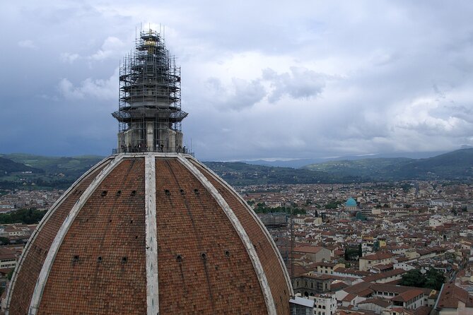 Livorno to Florence and Pisa Day Trip with Cruise Port Pickup - Group size, guides, and the pace of the day