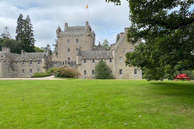 Loch Ness,cawdor castle,inverness,Culloden battlefield,& more from invergordon - Why this private Invergordon tour works