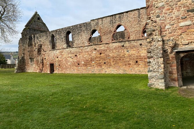 loch Ness, Inverness and Outlander Sites From Invergordon Port - Beauly Priory and a quiet riverside ruin